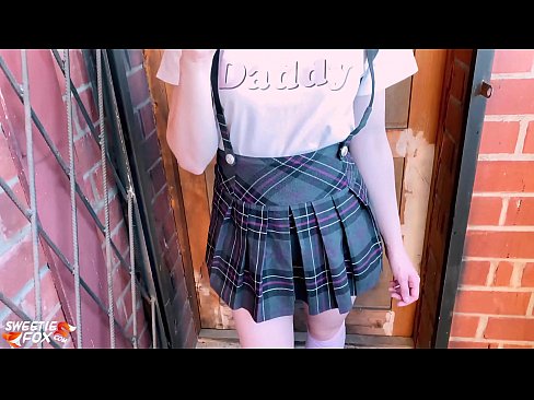❤️ Schoolgirl nyedot kontol nya deeply jeung fucks tinimbang kelas. video bangsat dina su.myteporn.ru